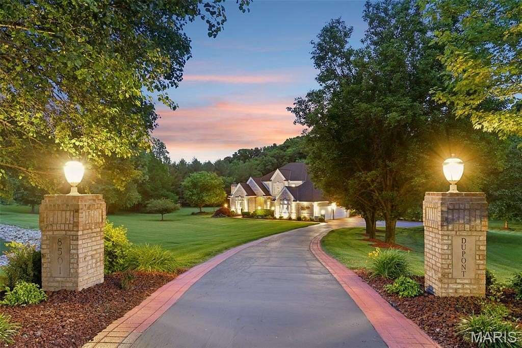 4.53 Acres of Land with Home for Sale in Belleville, Illinois