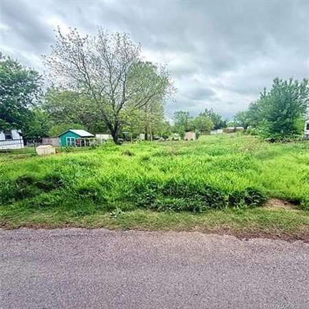 0.2 Acres of Residential Land for Sale in Big Cabin, Oklahoma
