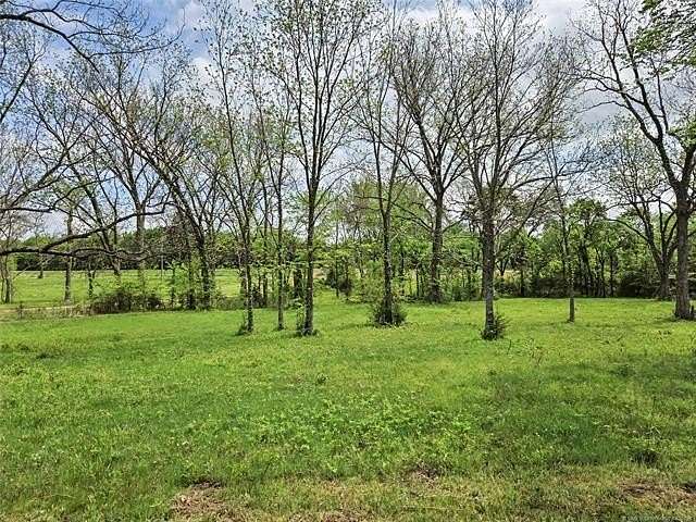 3 Acres of Mixed-Use Land for Sale in Hulbert, Oklahoma