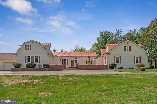 20 Acres of Land with Home for Sale in Bealeton, Virginia