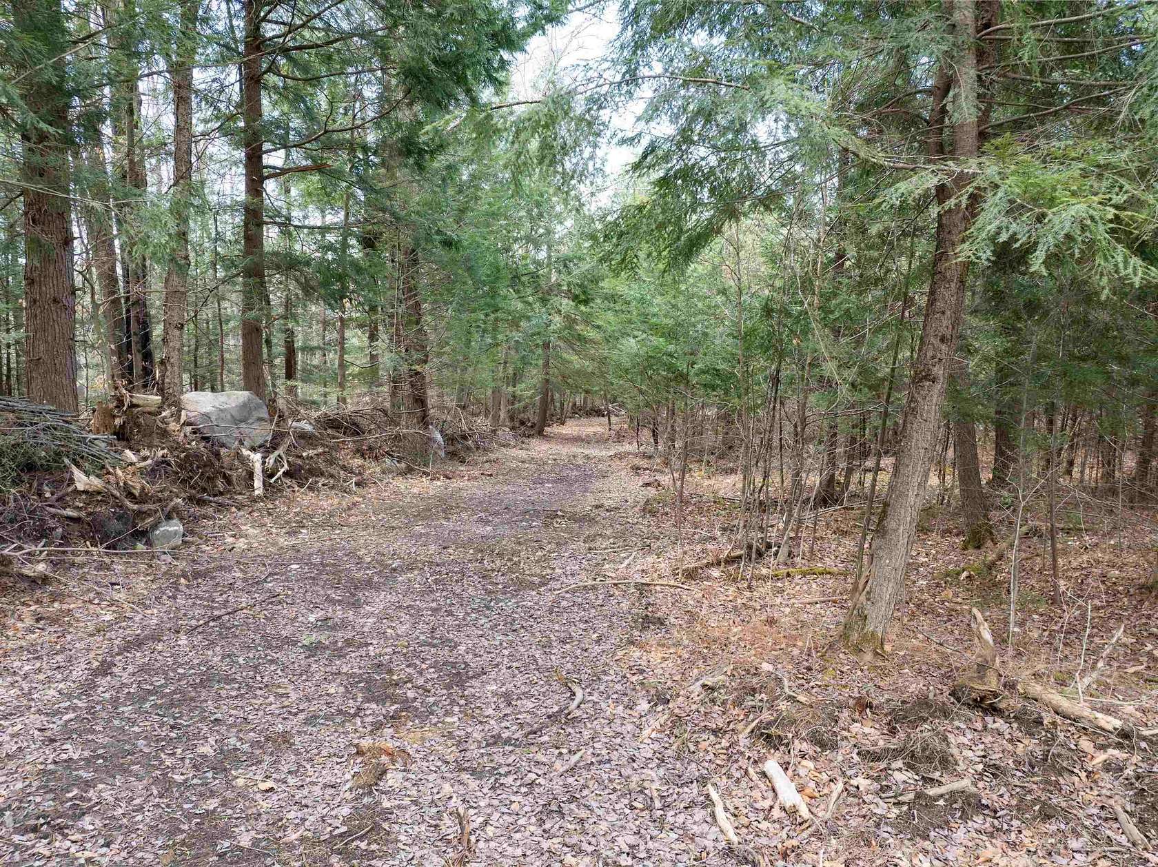 1.5 Acres of Residential Land for Sale in Barre Town, Vermont