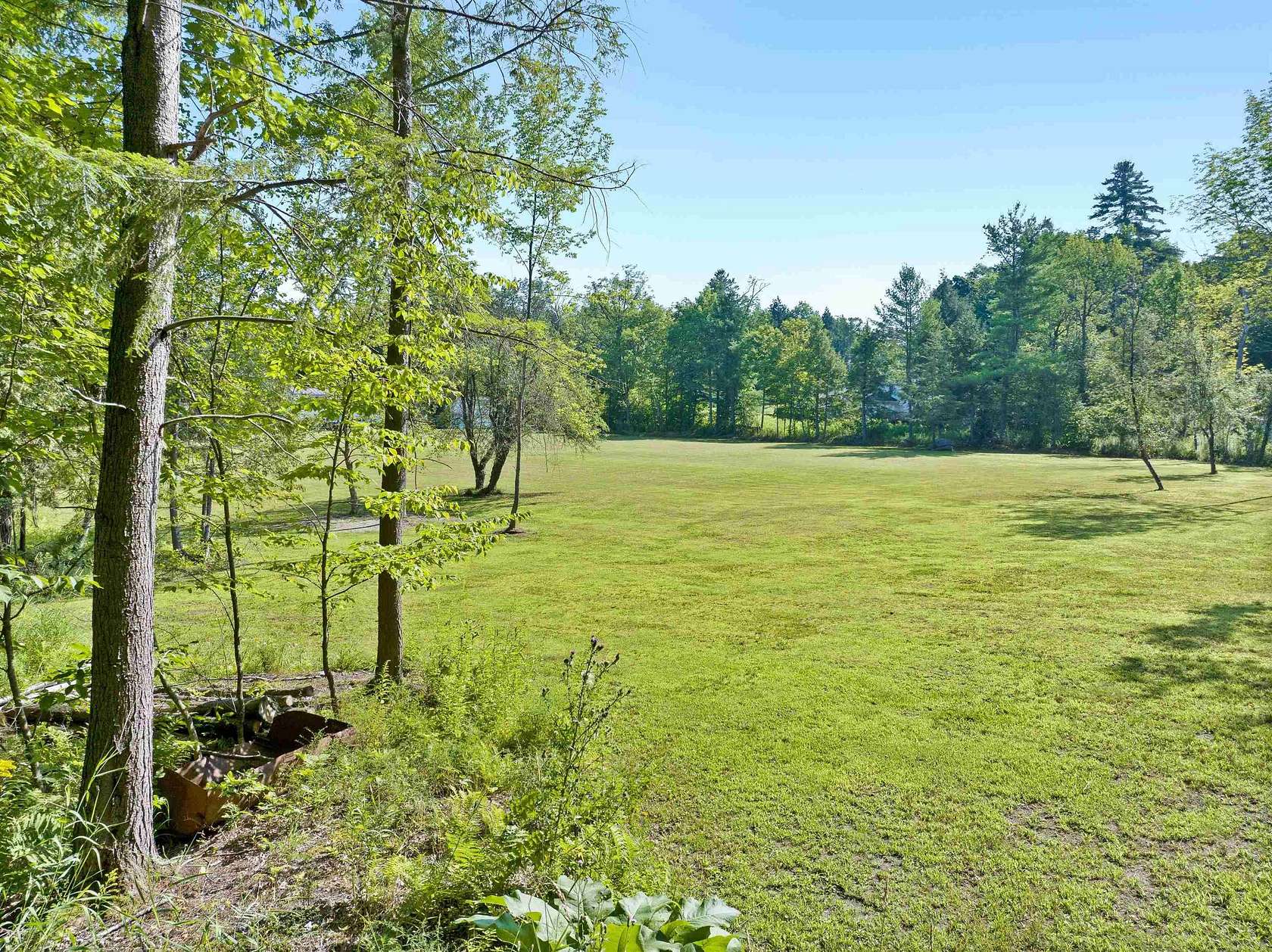 1.5 Acres of Residential Land for Sale in Barre Town, Vermont