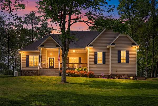 2.5 Acres of Land with Home for Sale in Clarksville, Tennessee