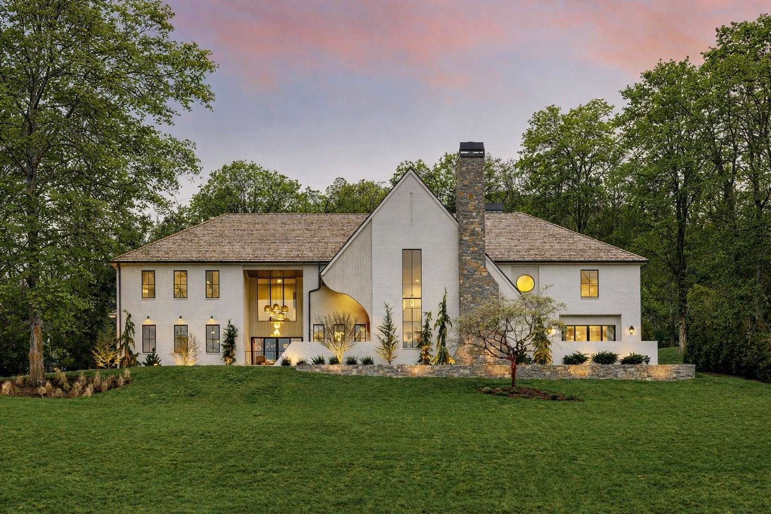 1.63 Acres of Land with Home for Sale in Nashville, Tennessee