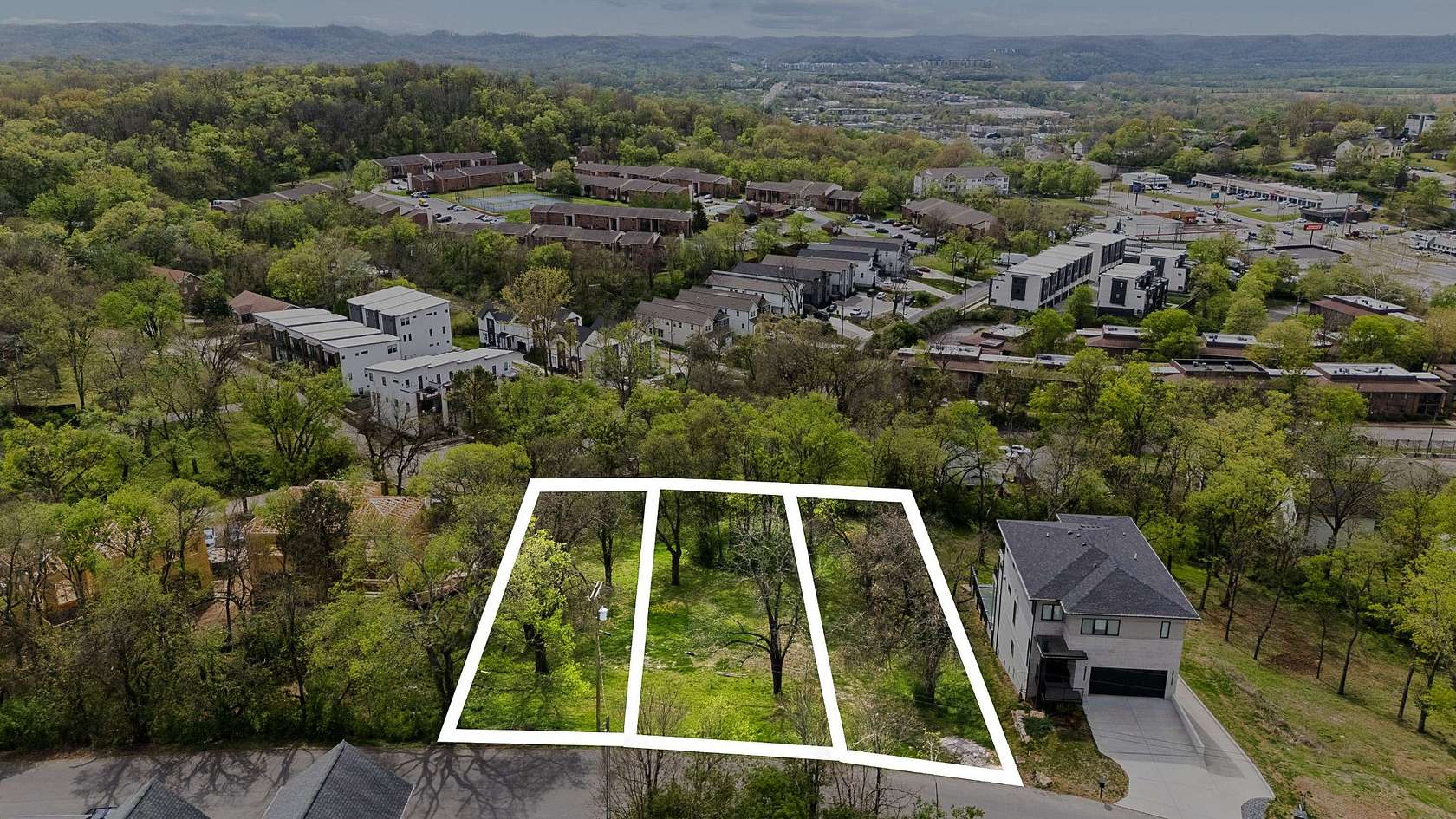 0.03 Acres of Residential Land for Sale in Nashville, Tennessee