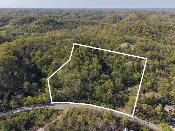 1.24 Acres of Residential Land for Sale in Nashville, Tennessee