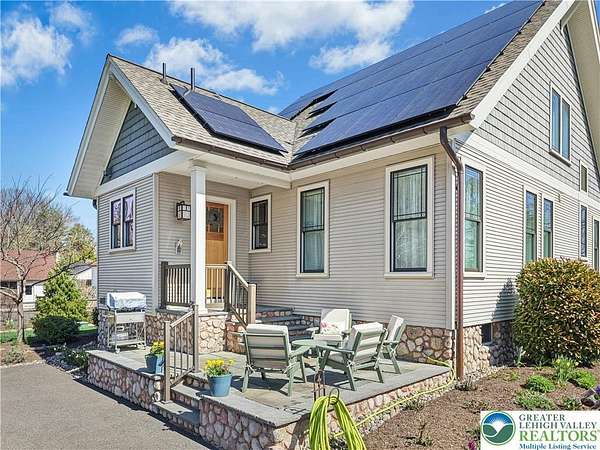 1.72 Acres of Land with Home for Sale in Tinicum Township, Pennsylvania