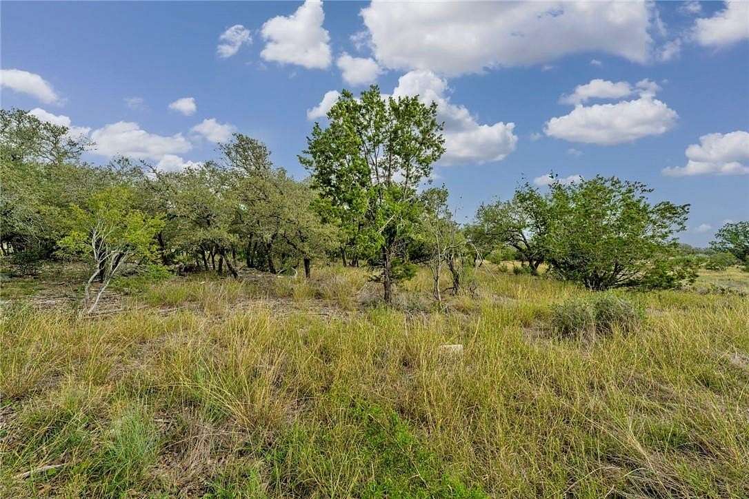 1 Acre of Residential Land for Sale in Spicewood, Texas