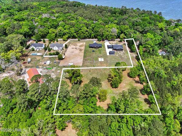 2.36 Acres of Residential Land for Sale in Beaufort, South Carolina