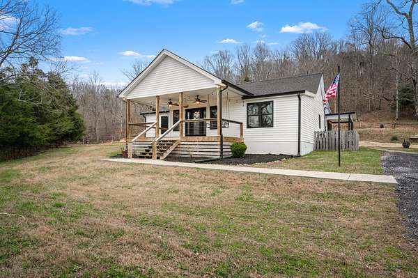 25.9 Acres of Recreational Land with Home for Auction in Gallatin, Tennessee