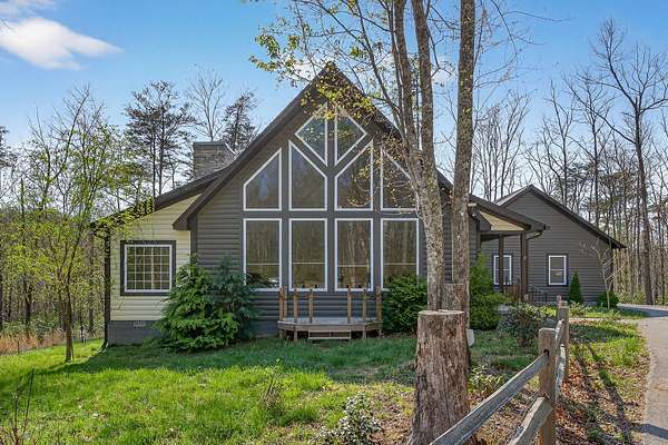 8.3 Acres of Land with Home for Sale in Monterey, Tennessee