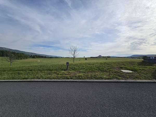 0.98 Acres of Residential Land for Sale in Dunlap, Tennessee