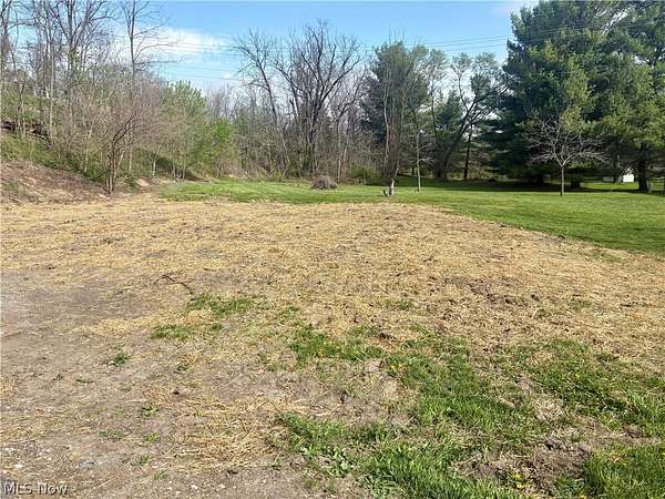 0.36 Acres of Residential Land for Sale in East Fultonham, Ohio