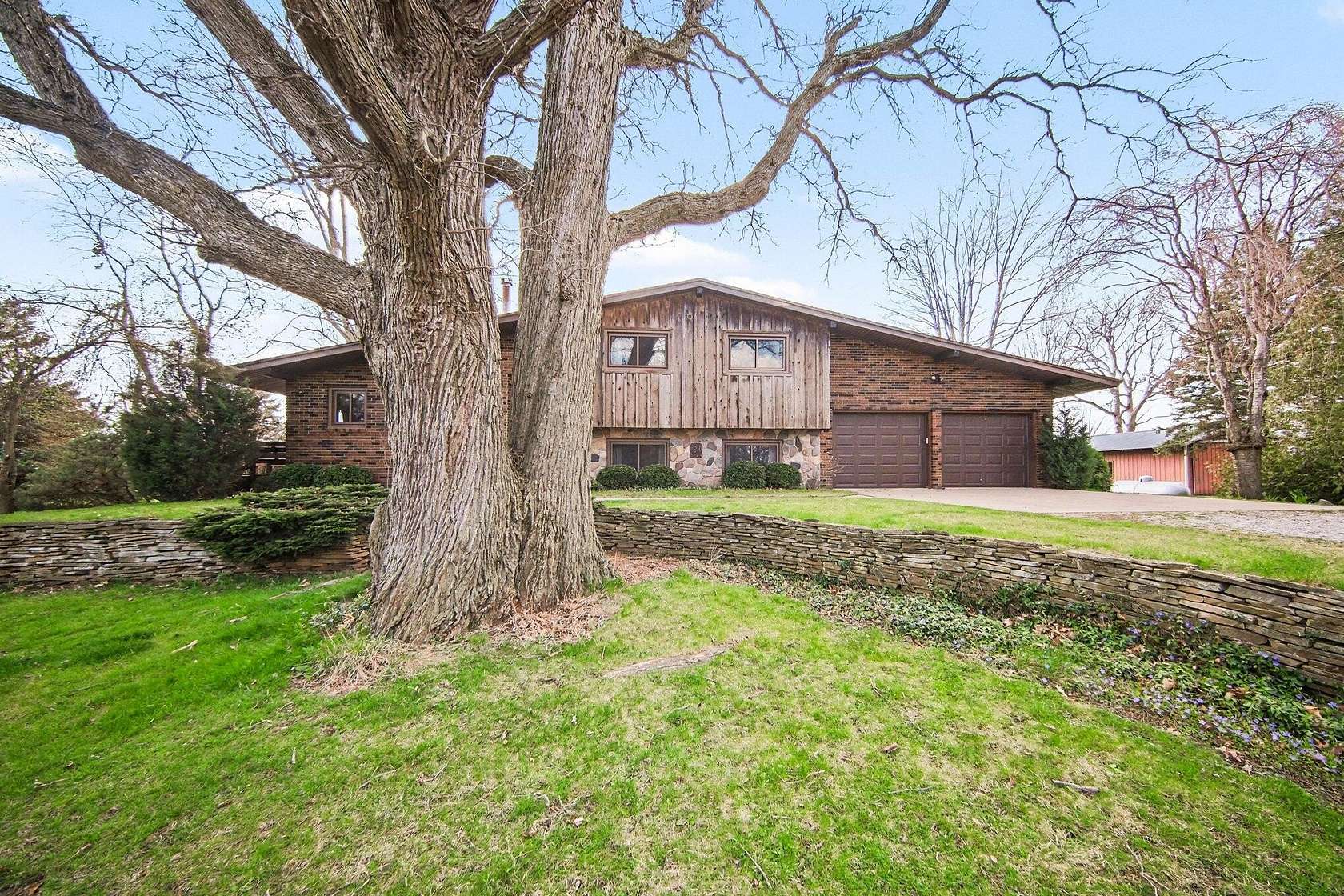 2 Acres of Land with Home for Sale in Milan, Michigan