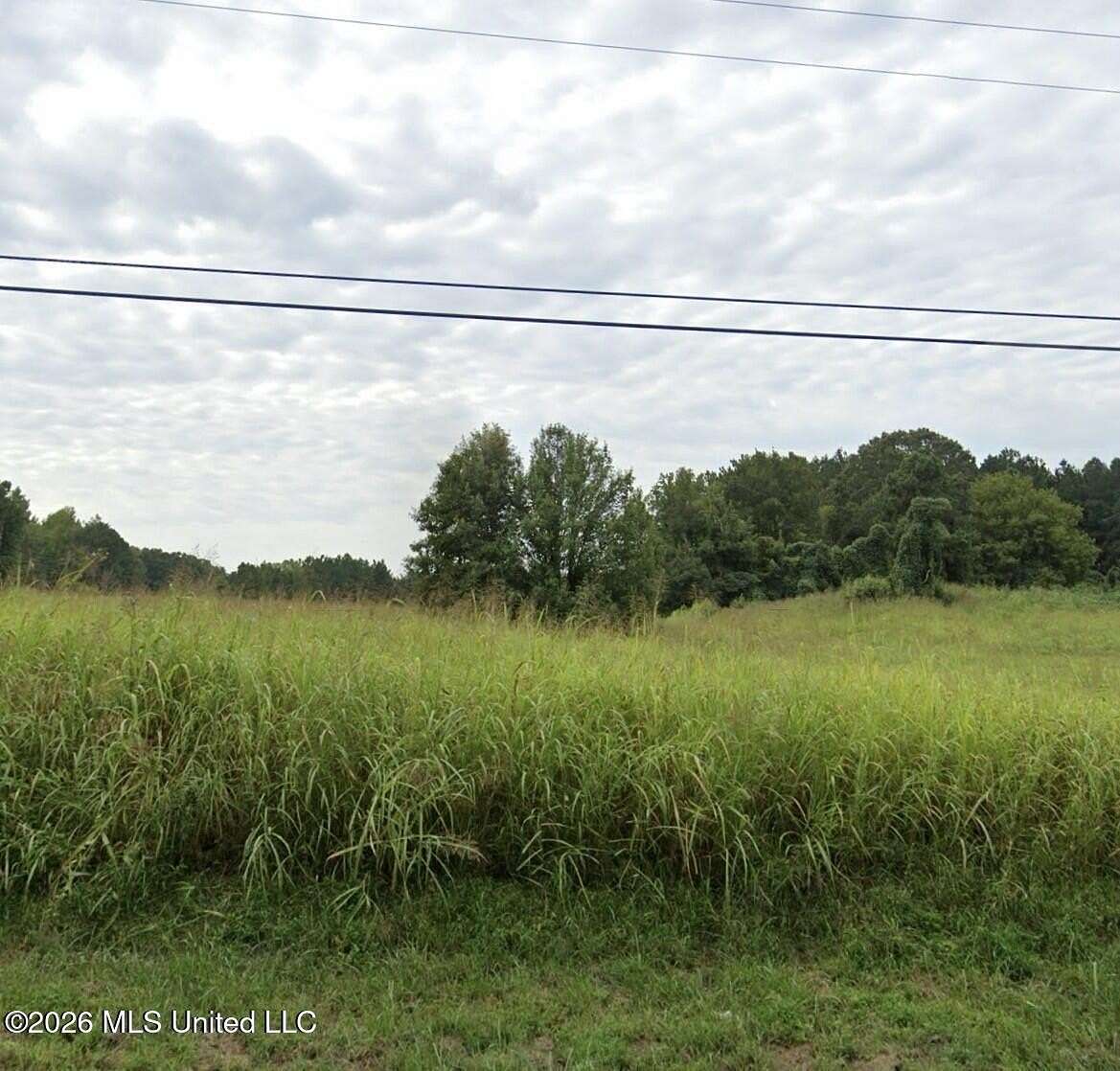 2.17 Acres of Residential Land for Sale in Lake Cormorant, Mississippi