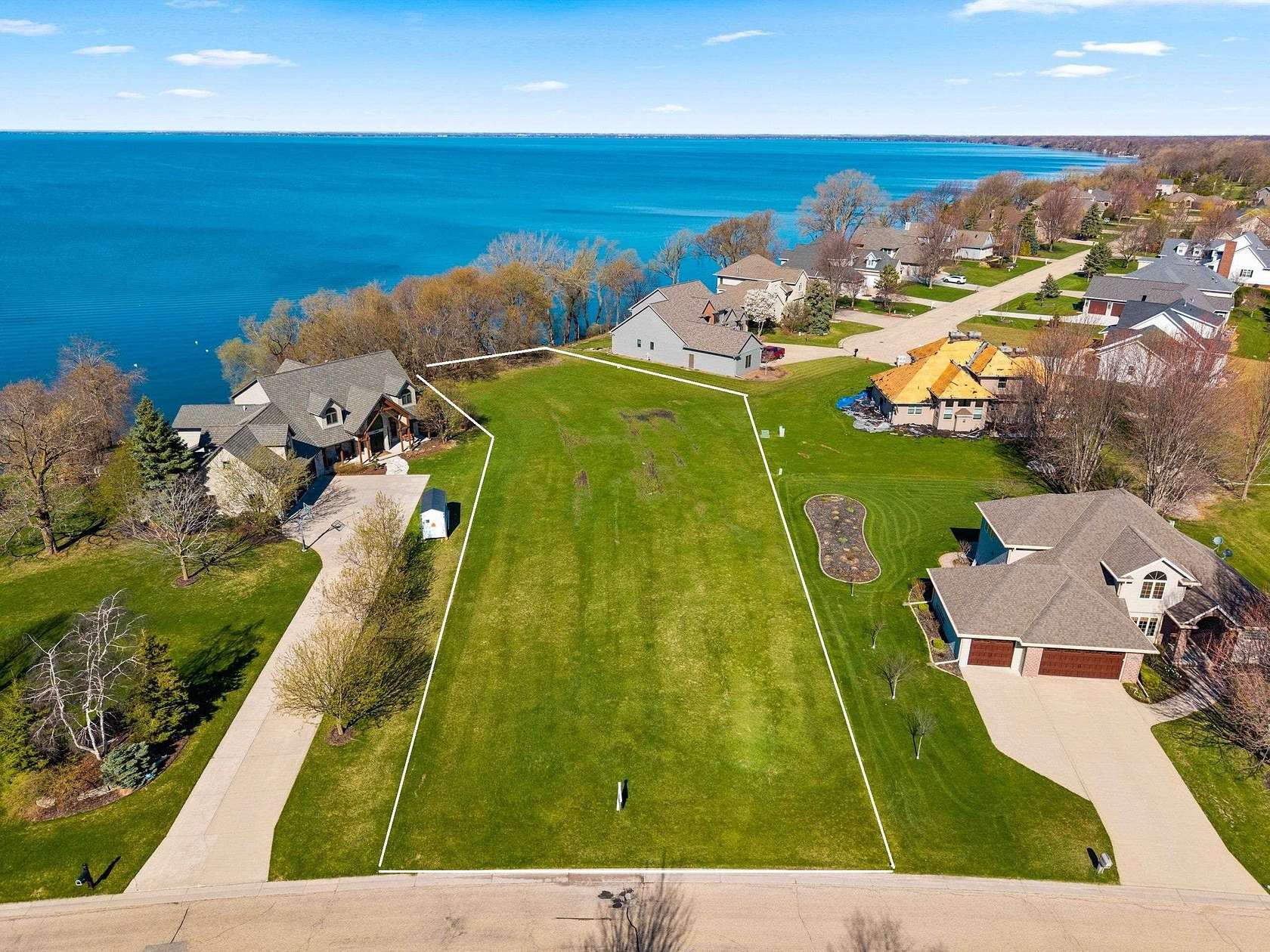 0.96 Acres of Residential Land for Sale in Sherwood, Wisconsin