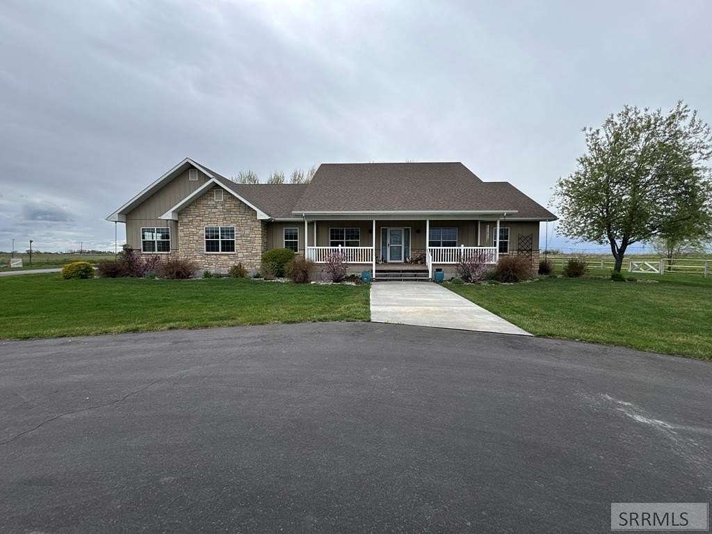 5.4 Acres of Land with Home for Sale in Idaho Falls, Idaho