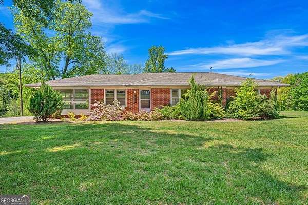 4.43 Acres of Land with Home for Sale in Canon, Georgia