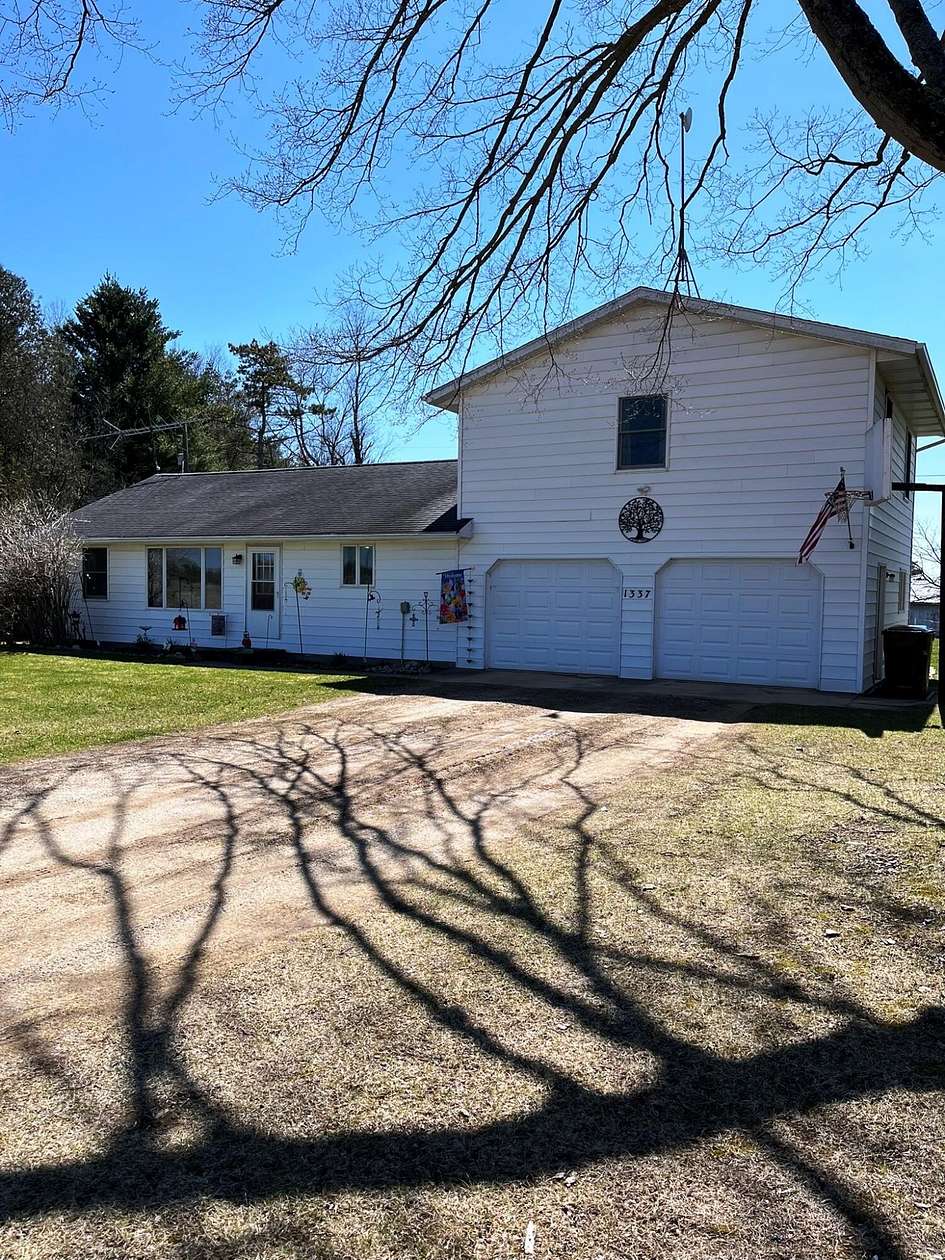 4.35 Acres of Land with Home for Sale in Barryton, Michigan