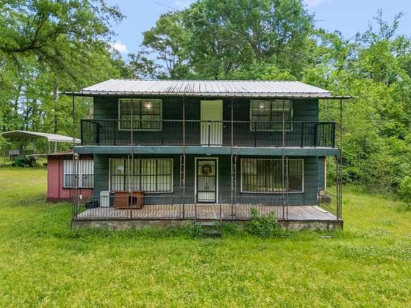5 Acres of Land with Home for Sale in Karnack, Texas