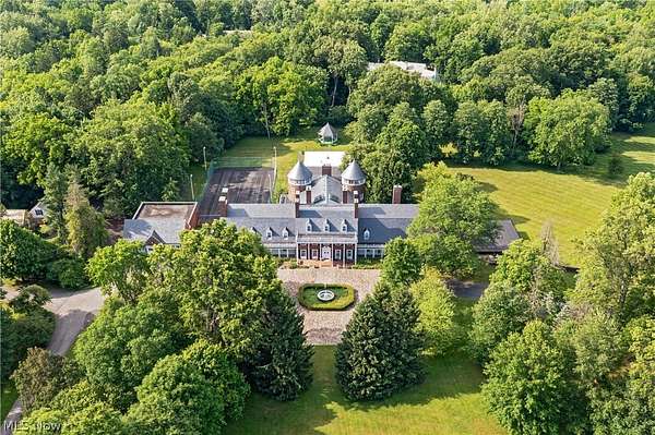 7.69 Acres of Land with Home for Sale in Hunting Valley, Ohio