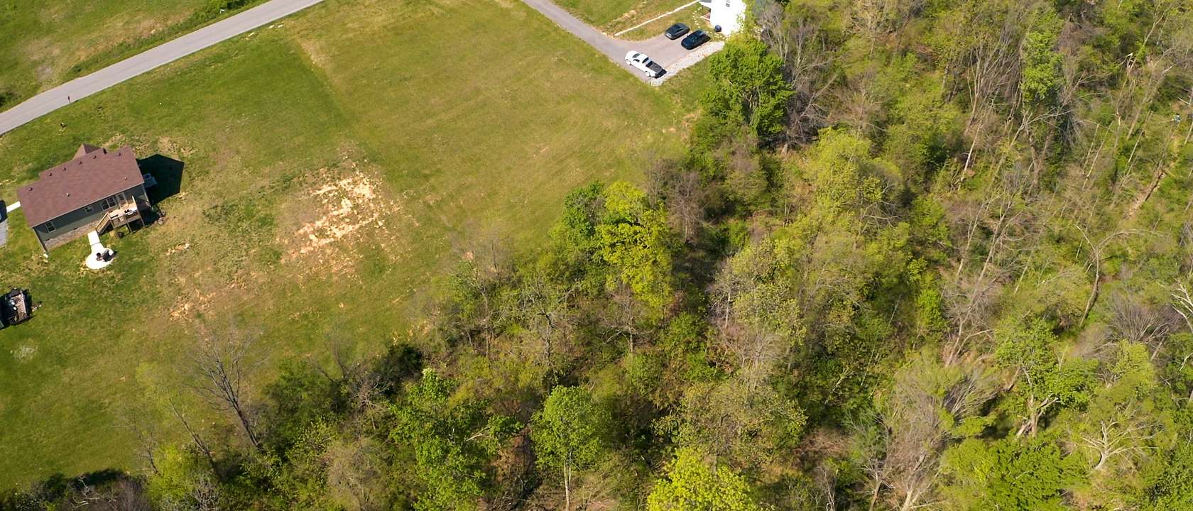 1.19 Acres of Residential Land for Sale in Westmoreland, Tennessee