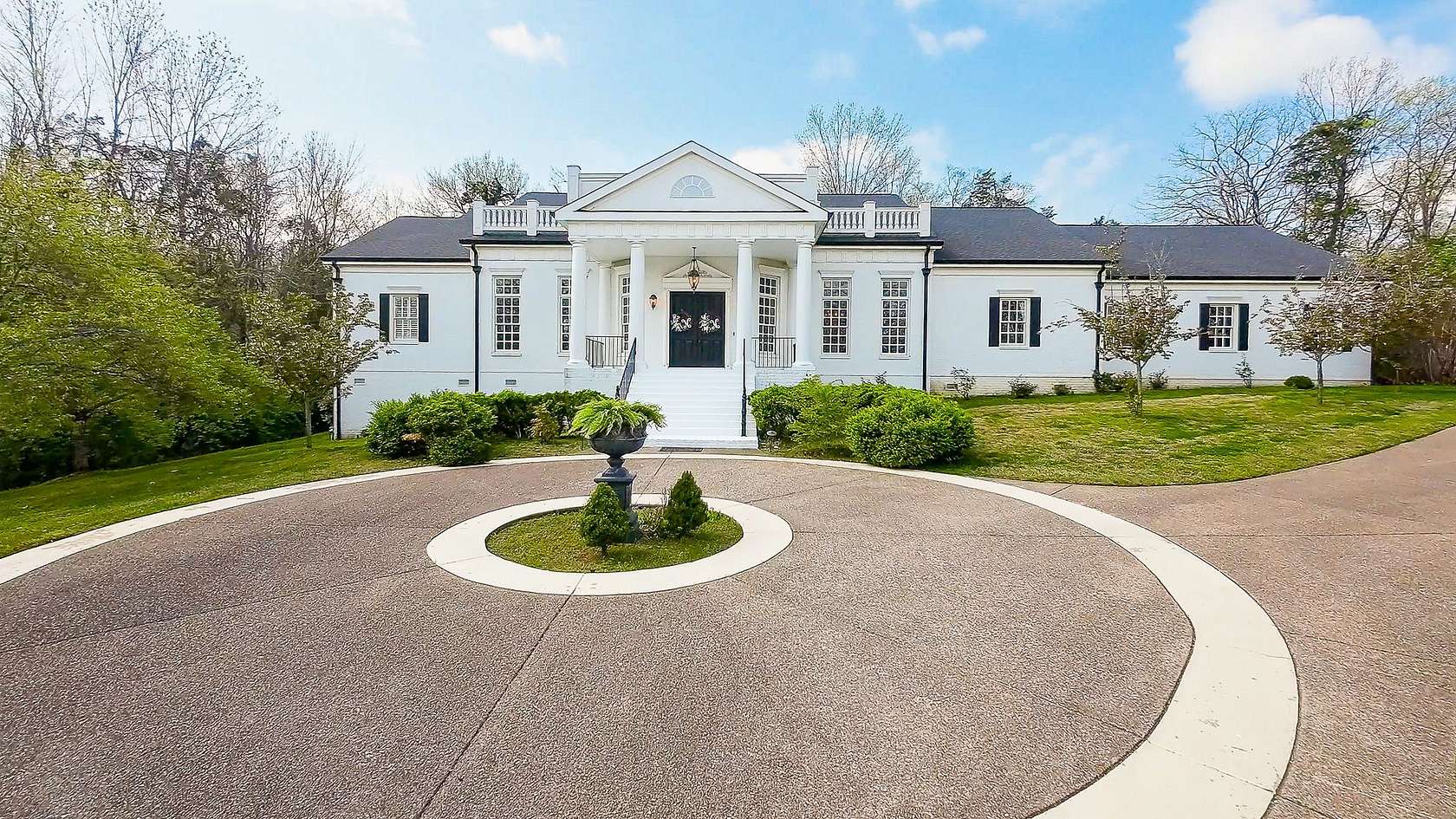 3 Acres of Land with Home for Sale in Nashville, Tennessee