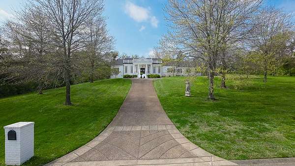 3 Acres of Land with Home for Sale in Nashville, Tennessee