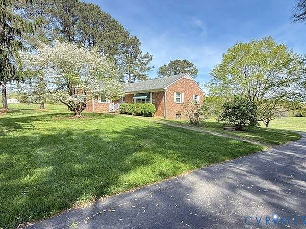 48.1 Acres of Land with Home for Lease in Gum Spring, Virginia