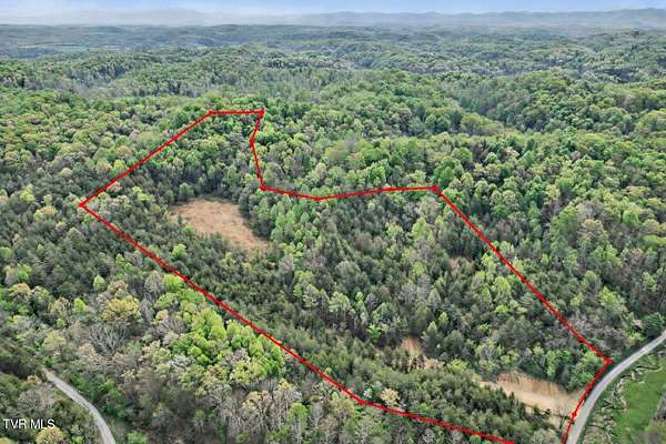 18 Acres of Land for Sale in Bybee, Tennessee
