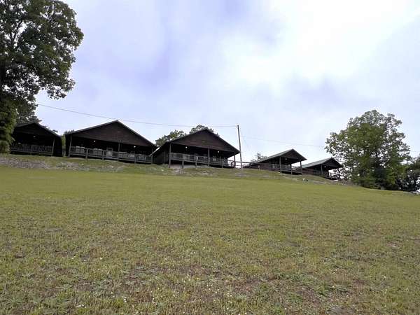 1.76 Acres of Improved Commercial Land for Sale in Mountain View, Arkansas