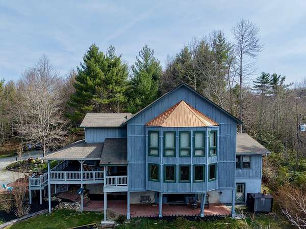 5.42 Acres of Land with Home for Sale in Newland, North Carolina