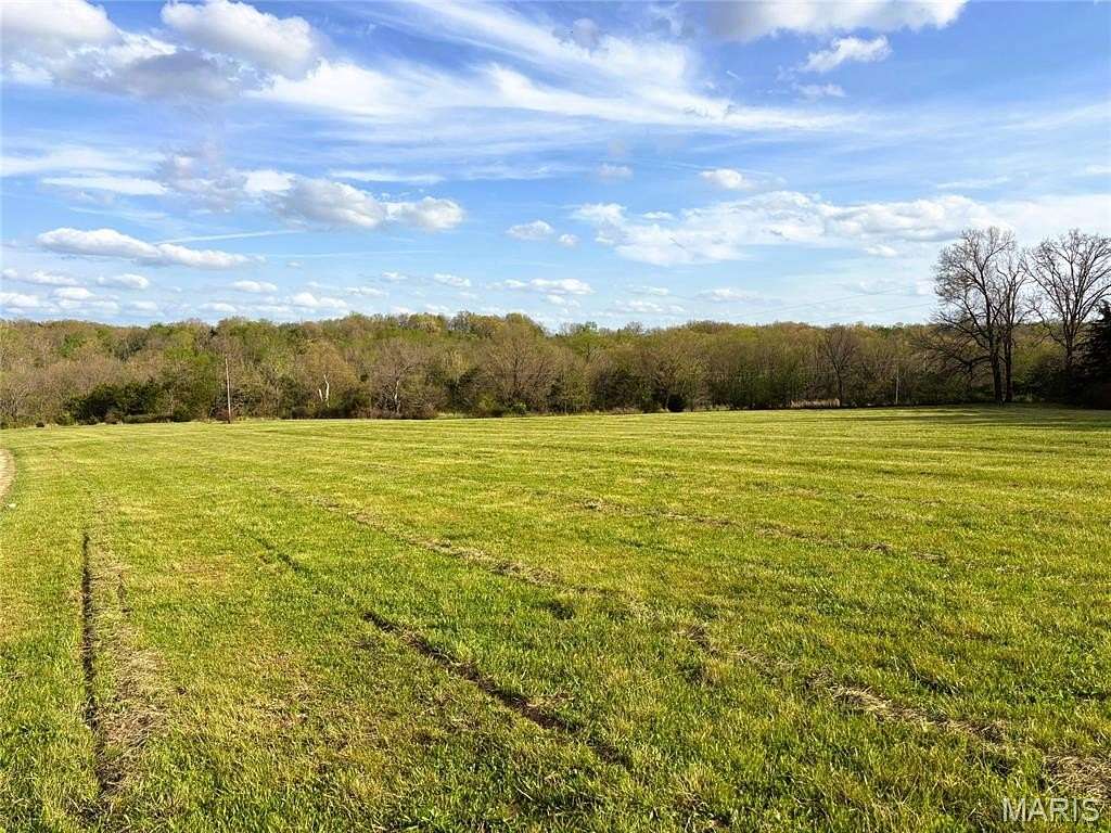3.4 Acres of Residential Land for Sale in Linn, Missouri