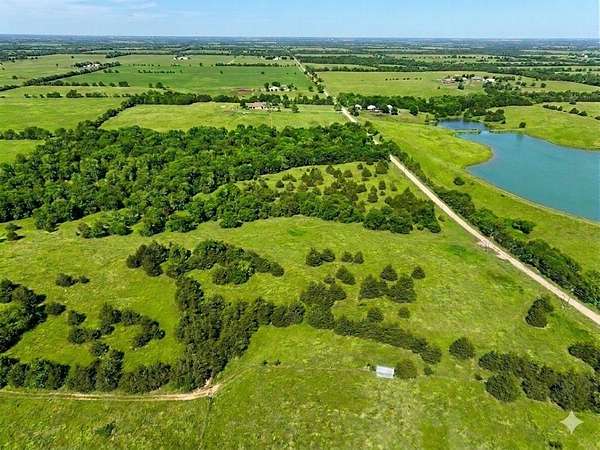 6 Acres of Residential Land for Sale in Dodd City, Texas