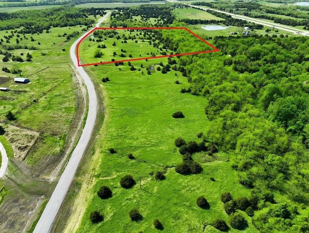 11 Acres of Land for Sale in Dodd City, Texas