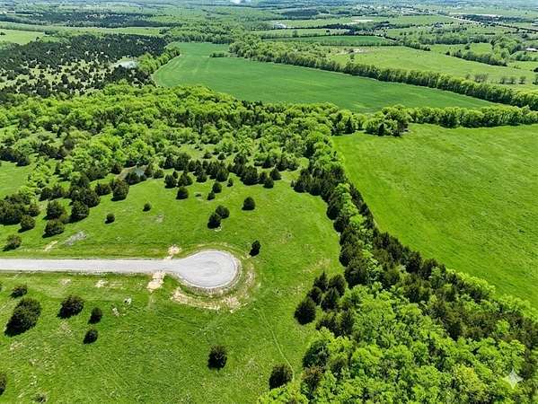 11 Acres of Land for Sale in Dodd City, Texas