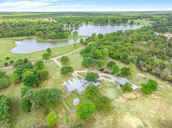 12.5 Acres of Land with Home for Sale in Athens, Texas
