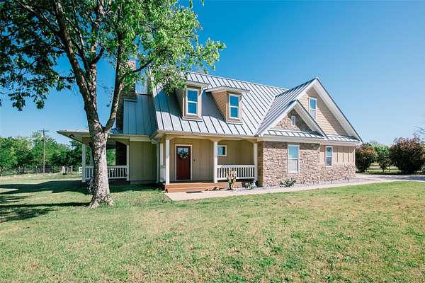 6.65 Acres of Land with Home for Sale in Aubrey, Texas