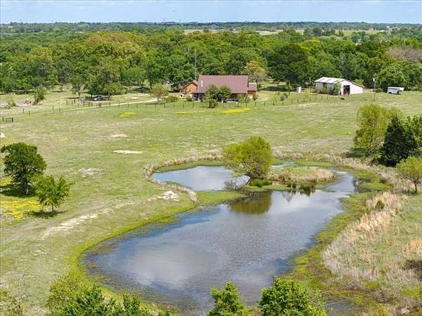 17.7 Acres of Land with Home for Sale in Canton, Texas