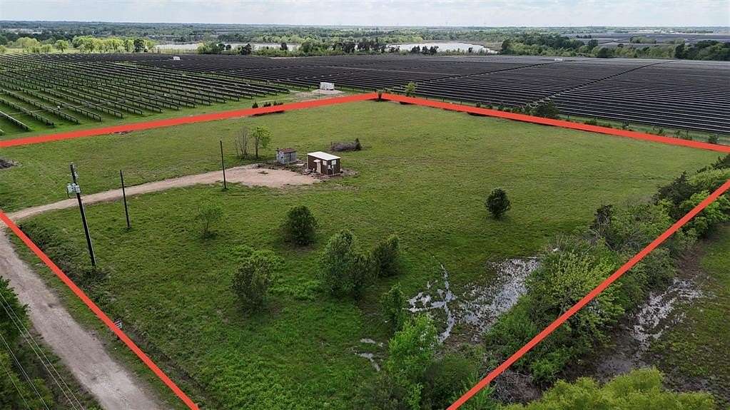 4 Acres of Land for Sale in Paris, Texas