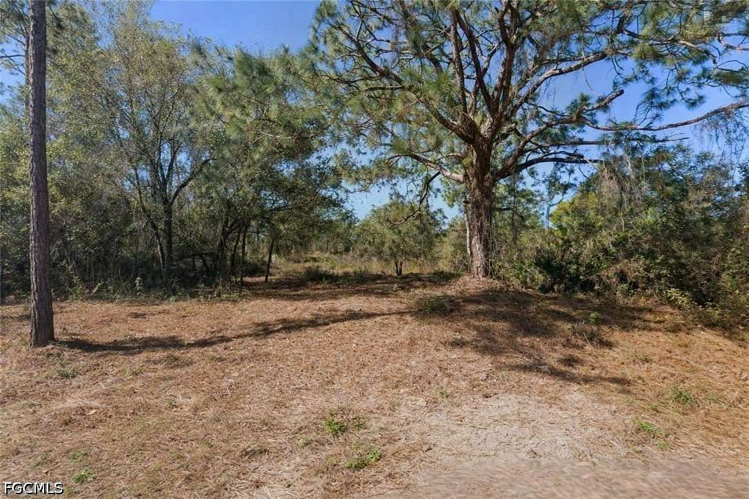 0.5 Acres of Residential Land for Sale in Lehigh Acres, Florida