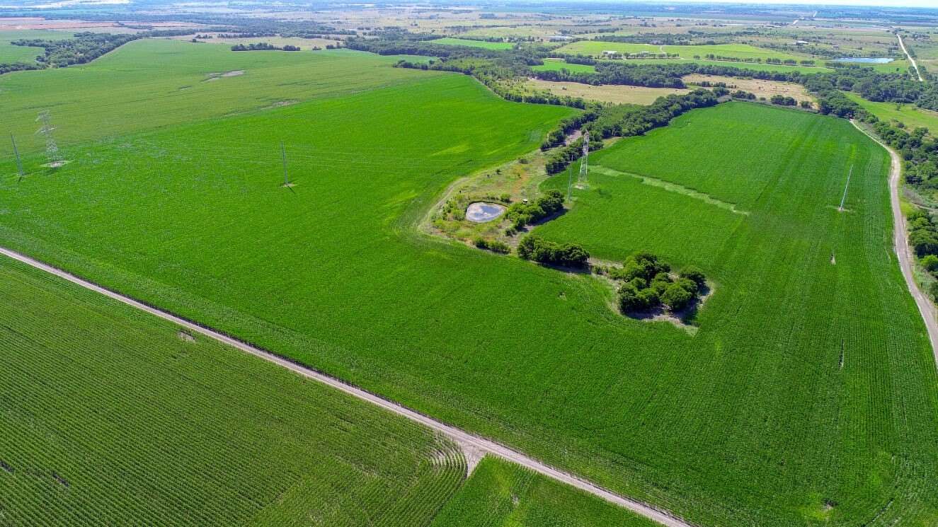 86 Acres of Land for Sale in Eddy, Texas