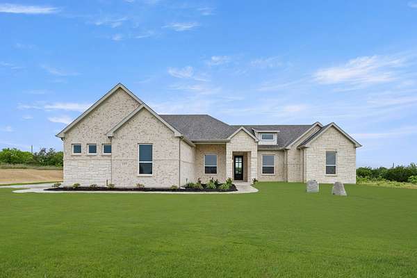 2 Acres of Land with Home for Sale in Weatherford, Texas