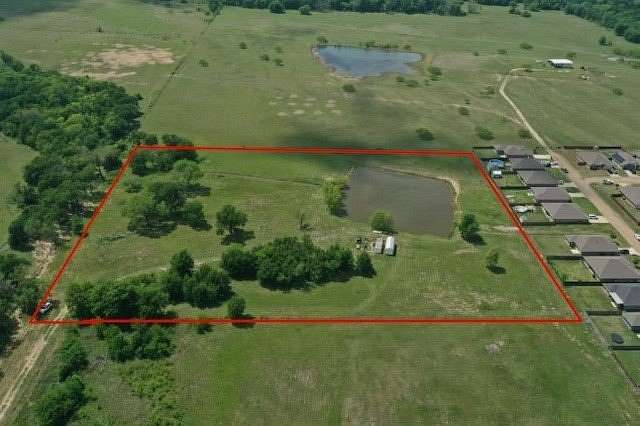 8.22 Acres of Residential Land for Sale in Mabank, Texas