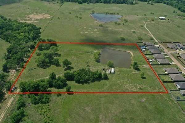 8.22 Acres of Residential Land for Sale in Mabank, Texas