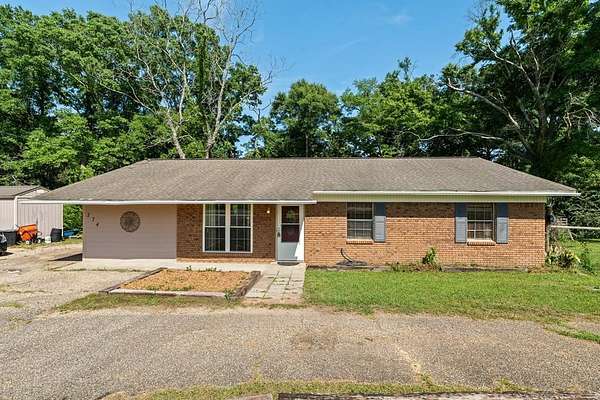 1.6 Acres of Land with Home for Sale in Ovett, Mississippi