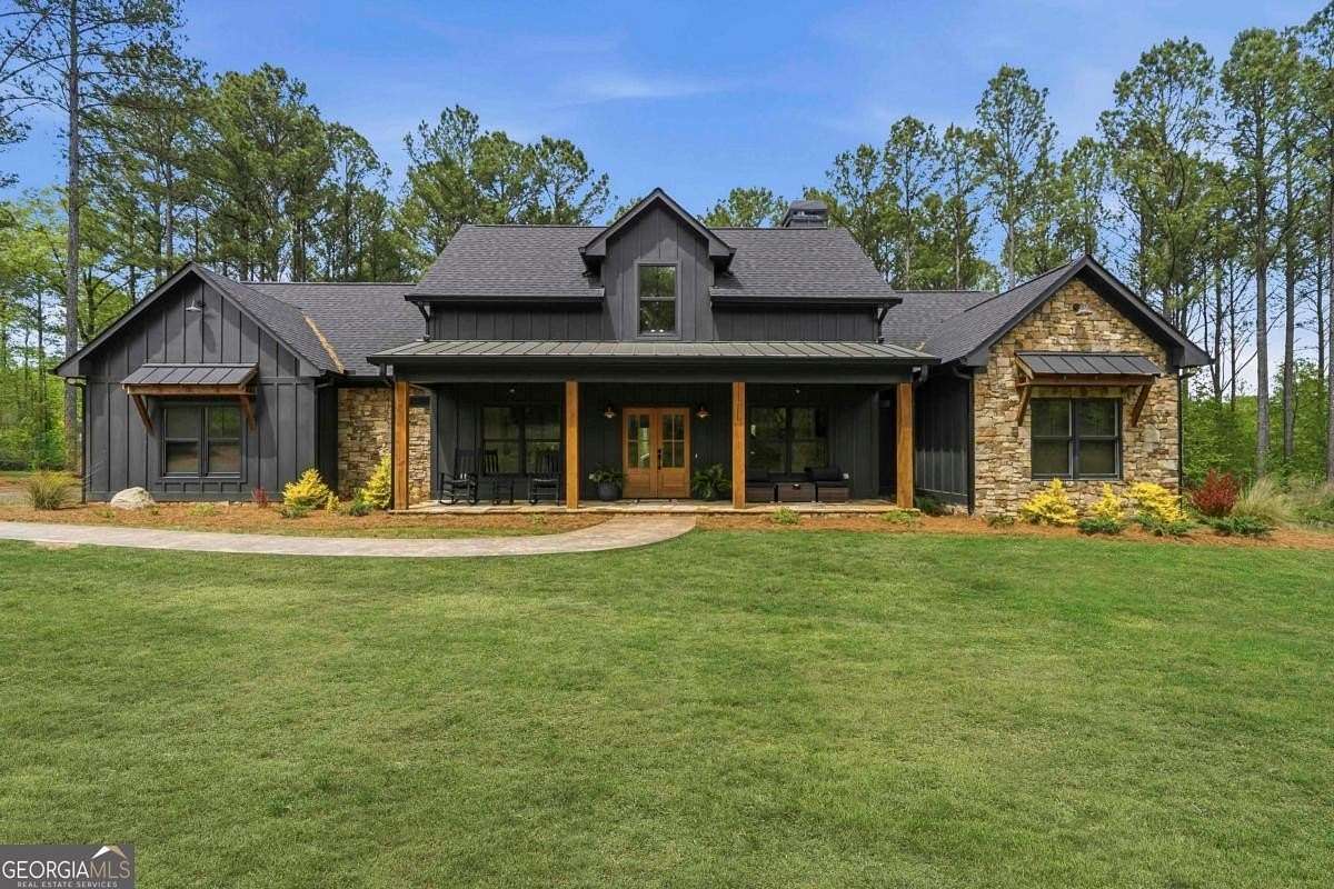 5 Acres of Land with Home for Sale in Madison, Georgia