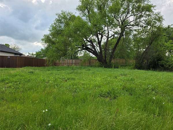 0.22 Acres of Residential Land for Sale in Greenville, Texas