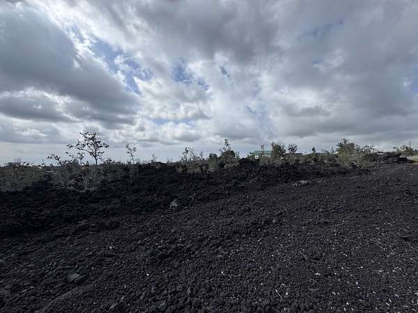 1 Acre of Land for Sale in Hawaiian Ocean View, Hawaii