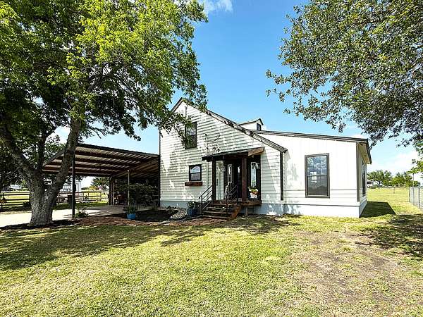 2.5 Acres of Land with Home for Sale in Kaufman, Texas